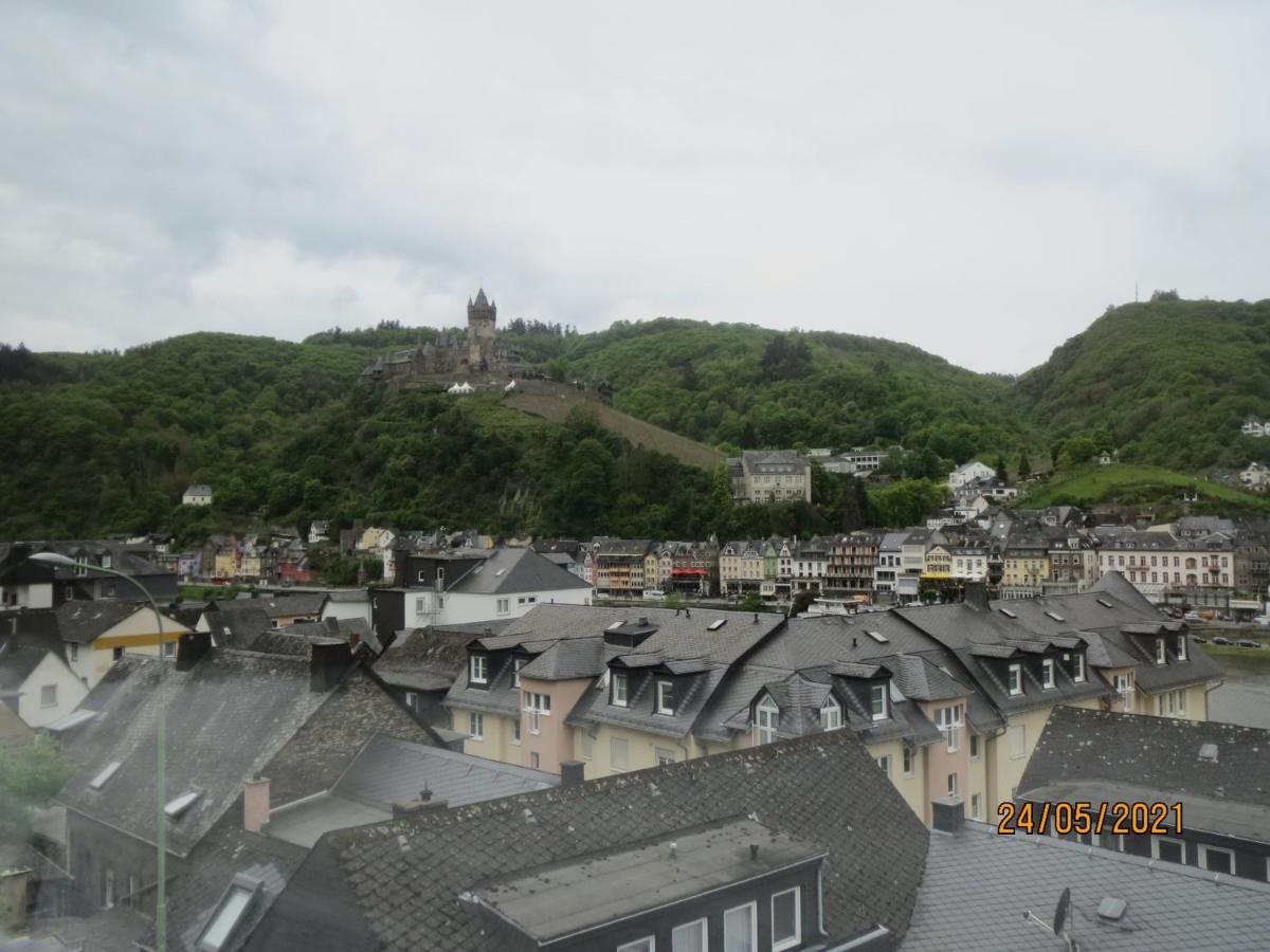 Hotel Und Gaestehaus Gute Quelle Cochem Exterior photo