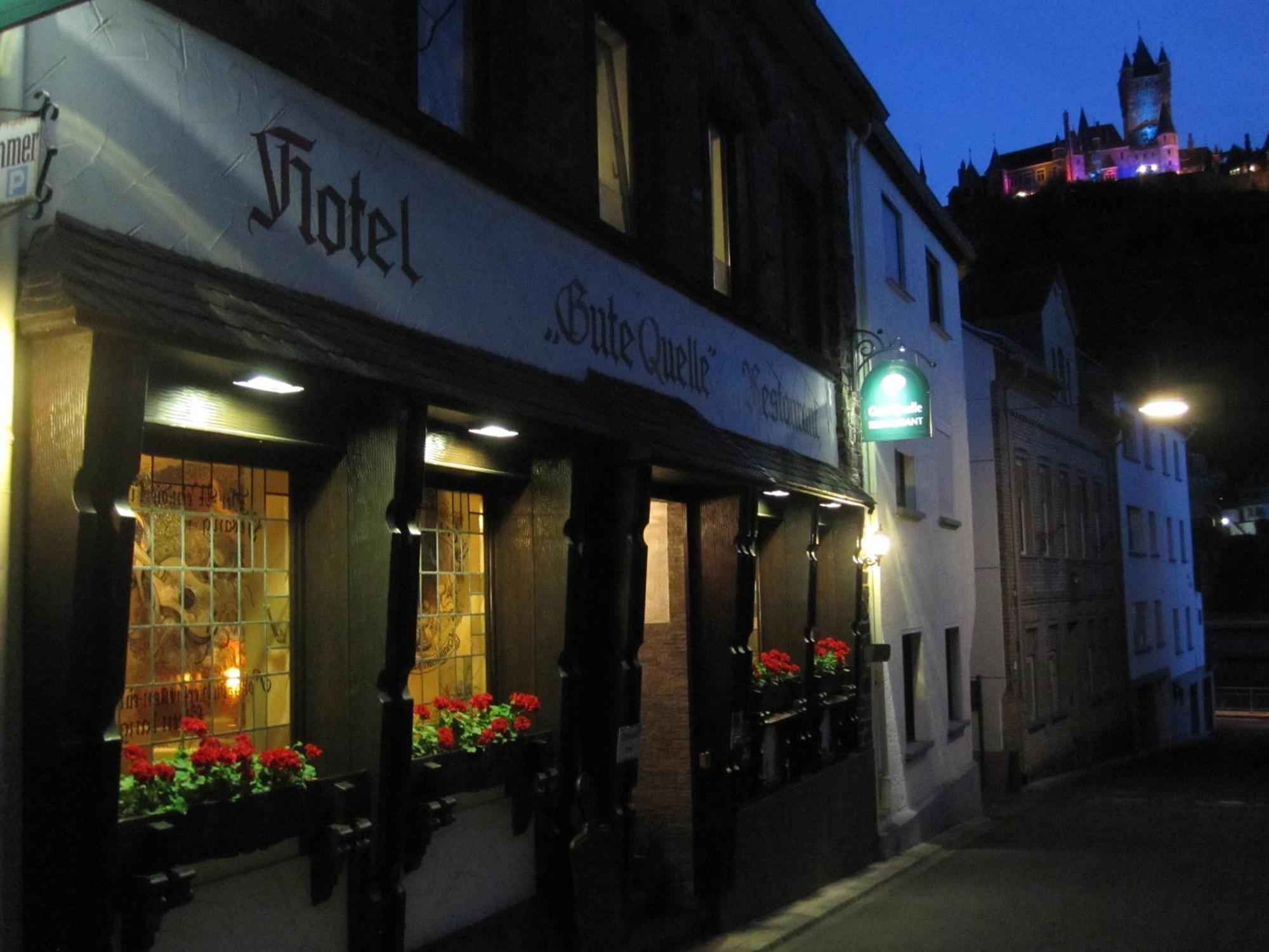 Hotel Und Gaestehaus Gute Quelle Cochem Exterior photo